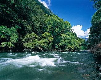 《GTA6》全局光照和反射将混合使用光追解决方案